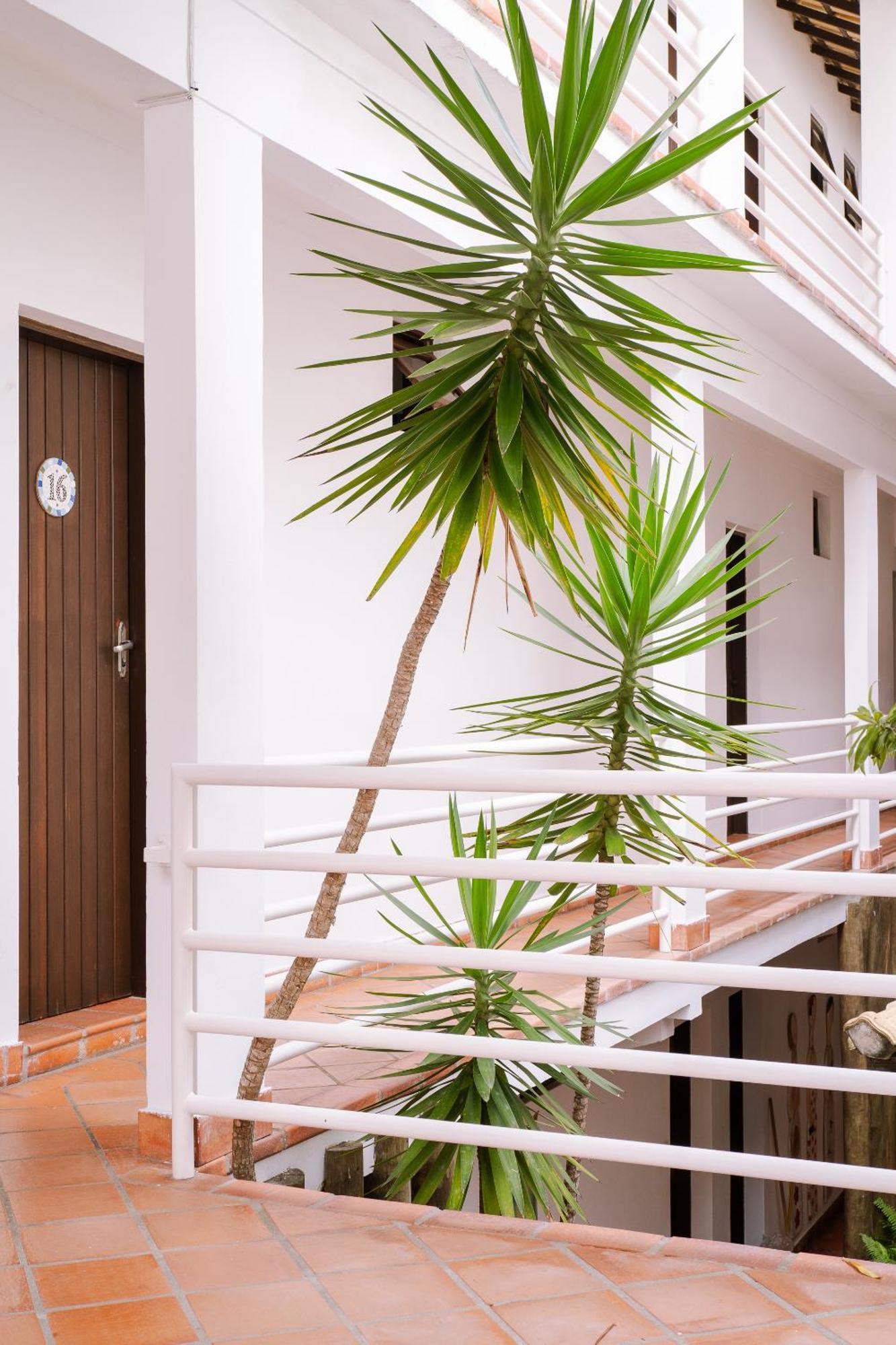 Porto Fino Inn
